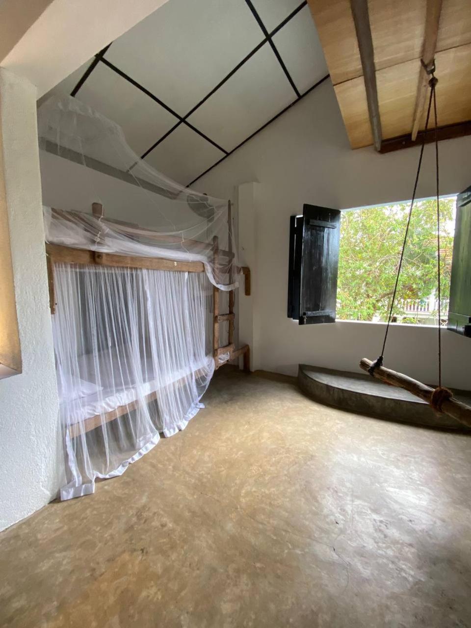 Pearl Villa Rooms And Hostel Unawatuna Exterior photo